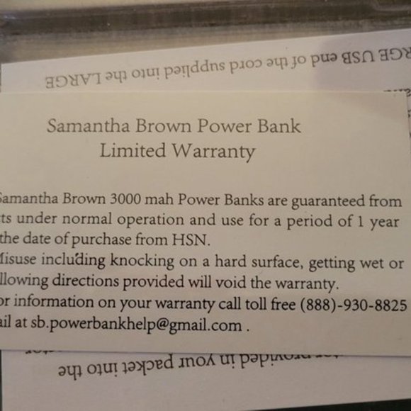 Samantha Brown Power Bank 3000 mah - Picture 3 of 3